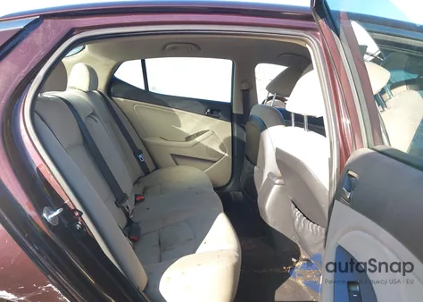 2015 Kia Optima Lx из США, поврежденный, VIN 5XXGM4A79FG451795